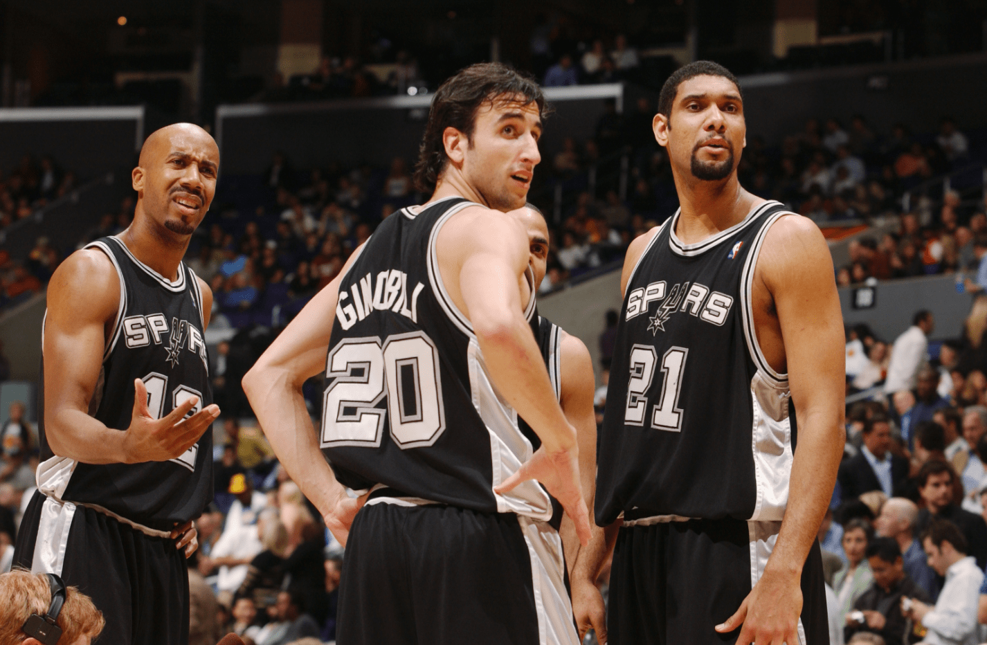 米体：博洛尼亚前锋卡斯特罗表现出色，有望获阿根廷队征召（米体：博洛尼亚前锋卡斯特罗状态出众，有望入选阿根廷国家队）